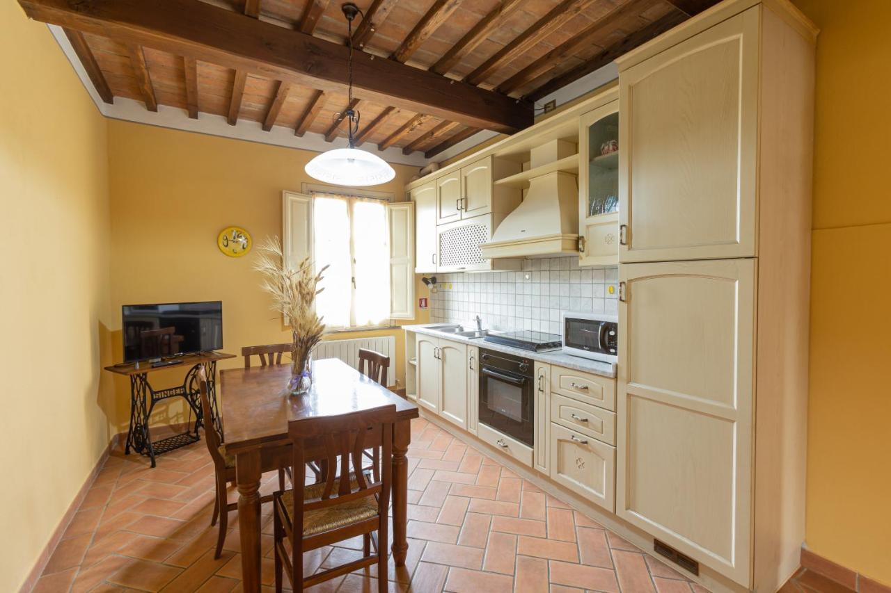 Agriturismo La Valle Della Lavanda - Podere Mezzastrada Fauglia Room photo